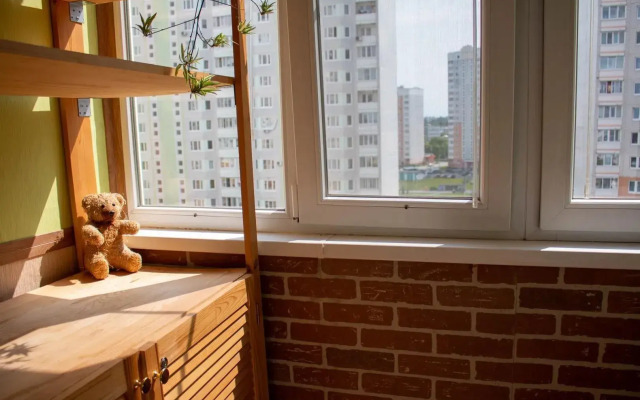 Uyutnye Dvuhkomnatnye s Krasivymi Zakatami Apartments
