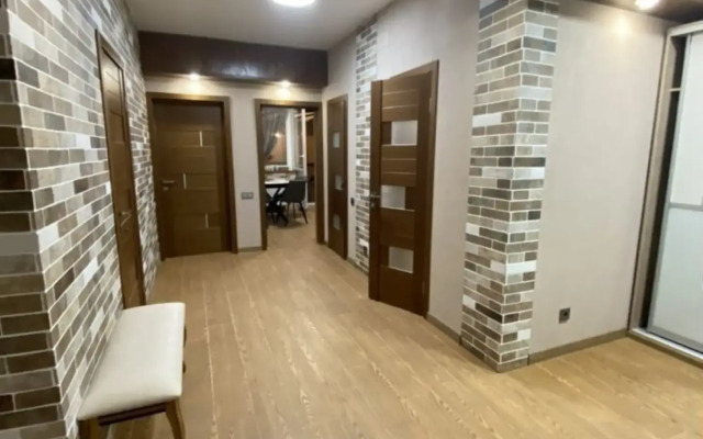 Na Ulitse Figurnoy 12/2 Private house