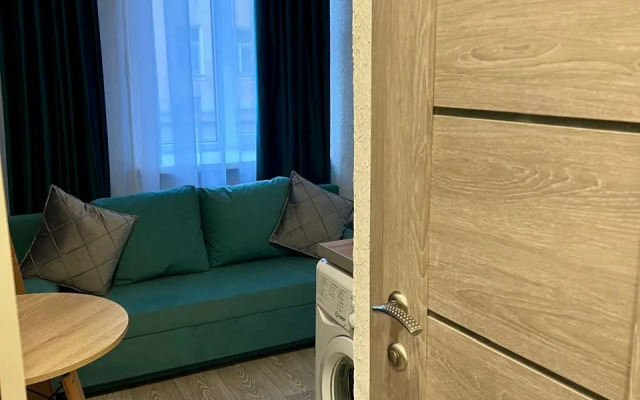 N7 na Khersonskoy Apartments