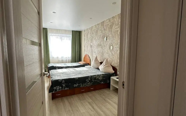 Na Ulitse Karla Marksa Flat