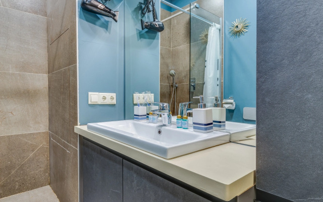 Апартаменты Люкс с Видом на Город Business Apartments