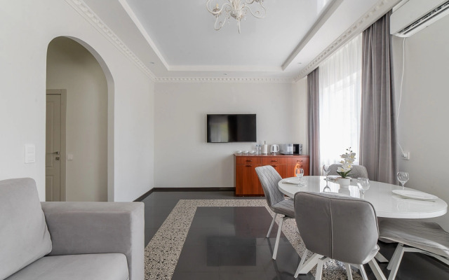 Na Ulitse Kommuny 2 Apartments