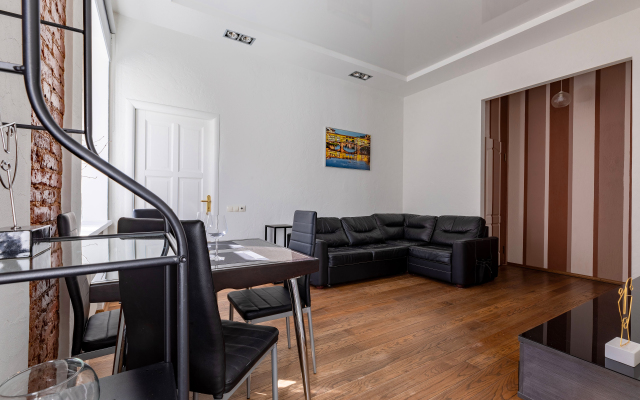 Mojka 28 U Ermitazha Apartments