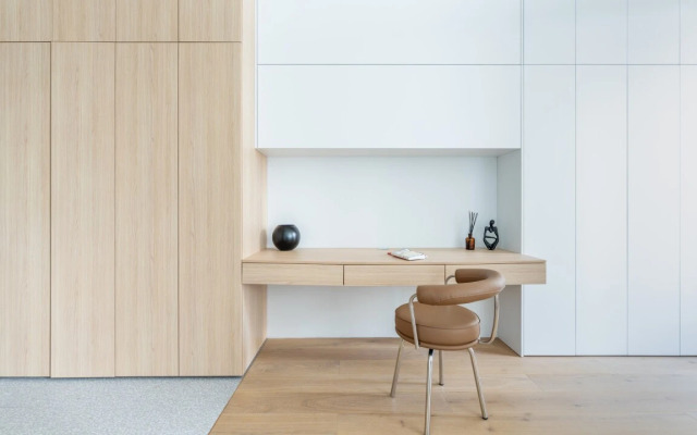Cozy Studio with View of the Towers