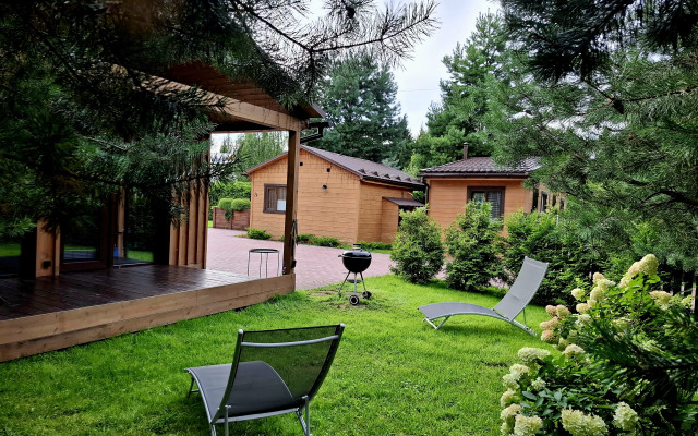 Na Lugovom 42m u reki v centre Zvenigoroda Private House