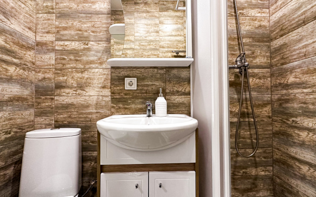 Апартаменты 2-х комнатные в центре возле Кремля