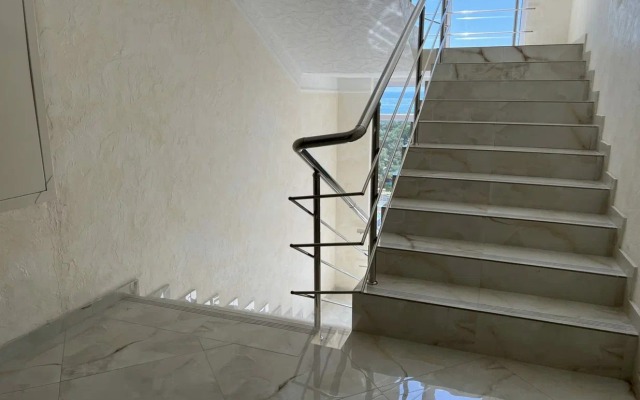 336 Na Mira Apartments
