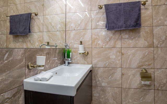 Bratskaya 27k3 Podyezd 2 Apartments