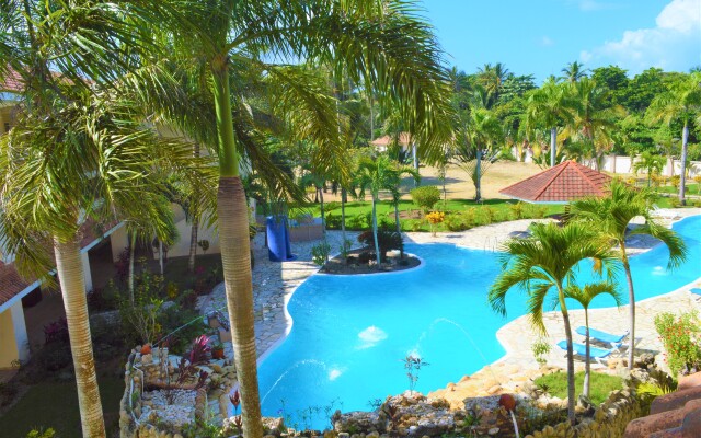 The Palm Beach Luxury Condo Apart-Hotel