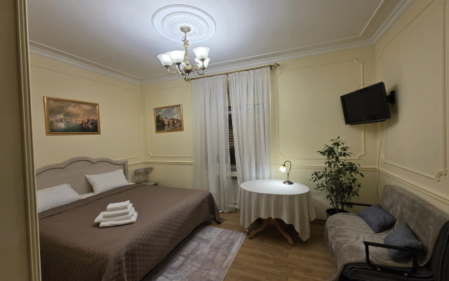 Квартира с Большой Кроватью в Центре