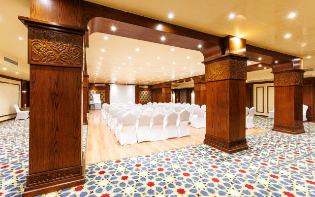 Sunrise Sentido Mamlouk Palace