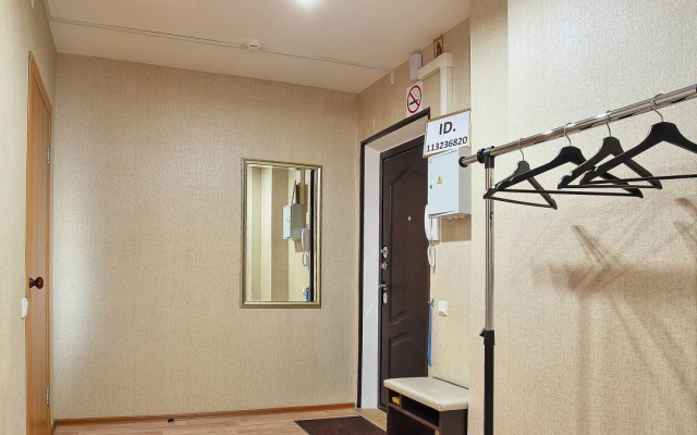 Квартира Трехкомнатная на Якорной