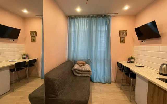 Na Ulitsa Lyotchika Ulyyanina 7B Flat