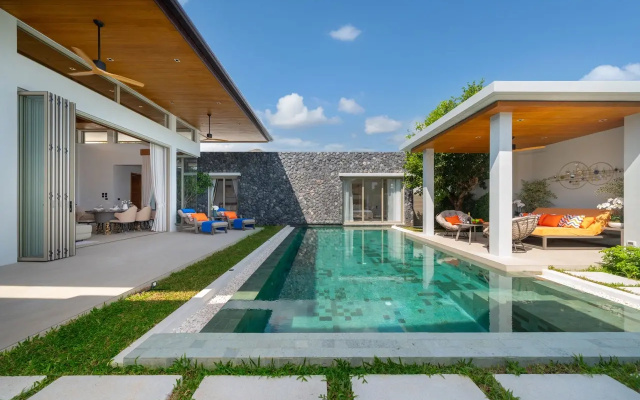 Вилла New Luxury 4BR Villa white Pool & relaxation zones D07