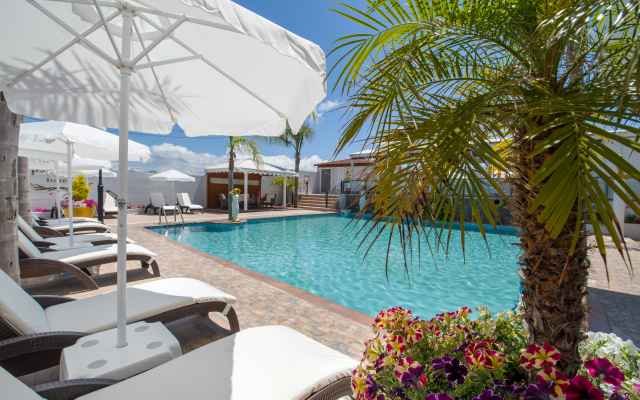 Paradice Luxury Suites Hotel