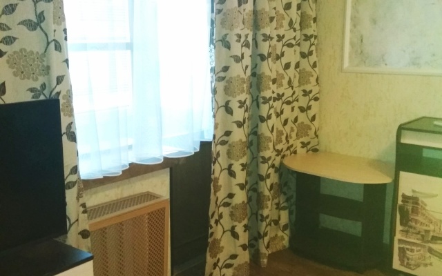 dvyhcomnatnaya Na Moskovskoy Flat