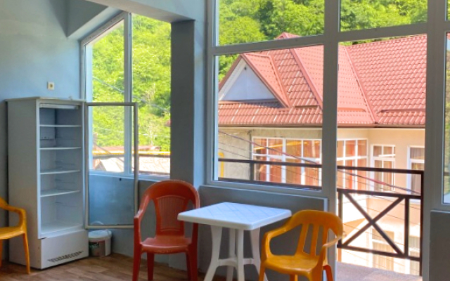 Argo Guest house