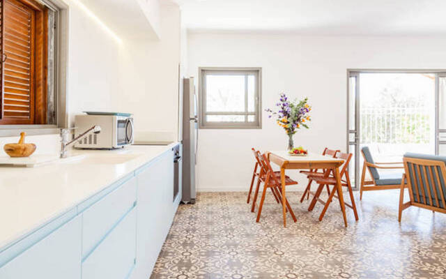 Terrace & View On Dallal Square By Feelhome Apartments