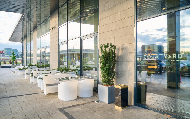 Kortyard Rostov-Na-Donu Hotel