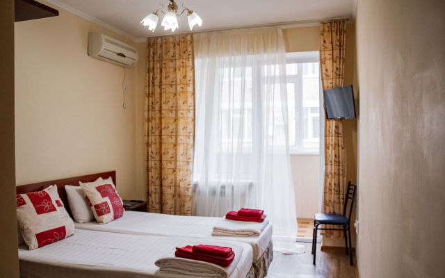 Elena Guest House 