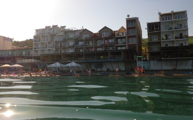 Gamachok U Morya Mini-Hotel