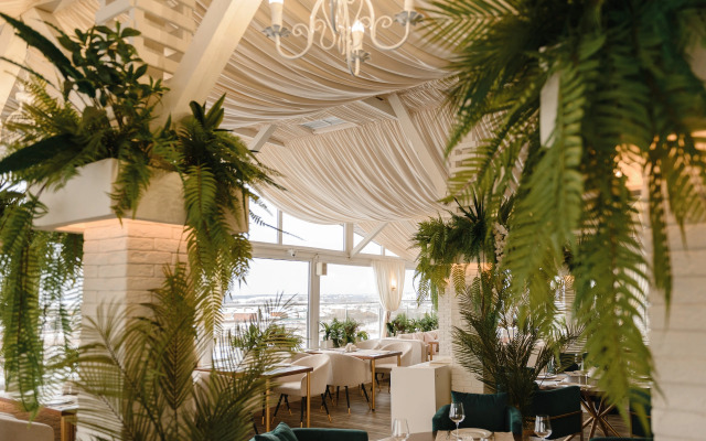 Viktoriya Plaza Hotel