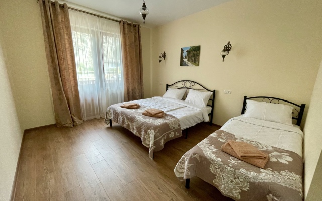 Eski Cesme Guest House