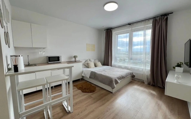 Квартира в Полимерном Переулке 13