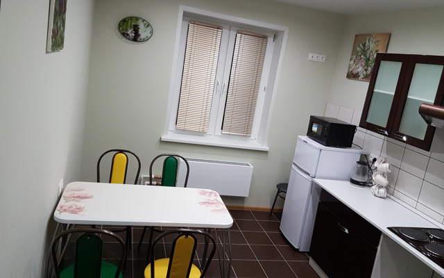25 Let Oktyabrya Istra Posutochno Flat