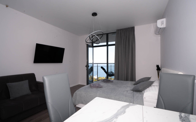 Ls-Deep Music s vidom na more Apartments