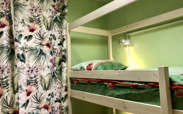 Хостел ХотелХот Бауманская