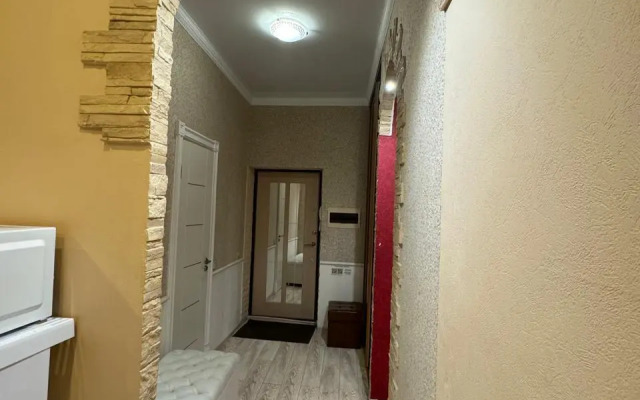 Na Pervomayskoy 71/1 Flat