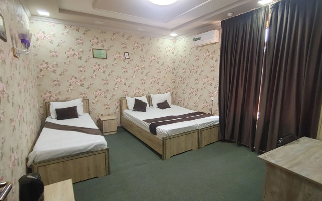 Zafaron Hotel