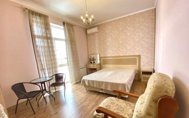 Red Rose Apartments