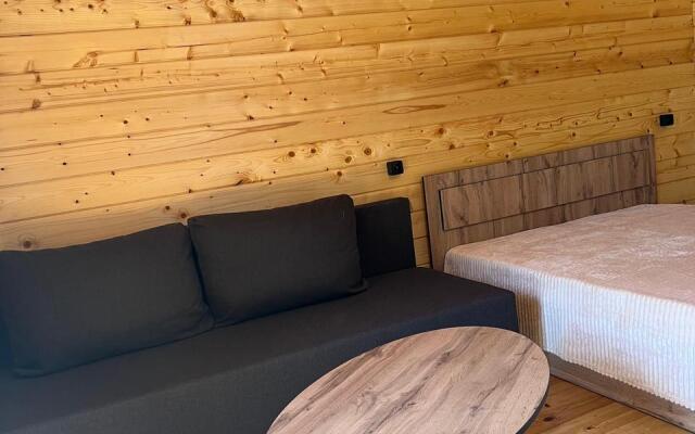Mini-Otel "gvandra Station", G. Novy Afon, Posyolok Nizhnyaya Eshera