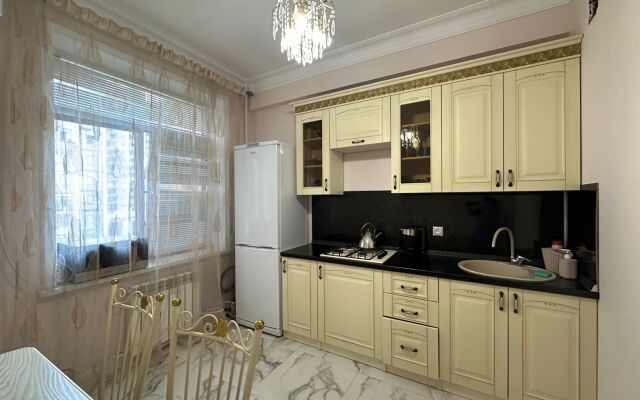 Квартира на Времена года 9