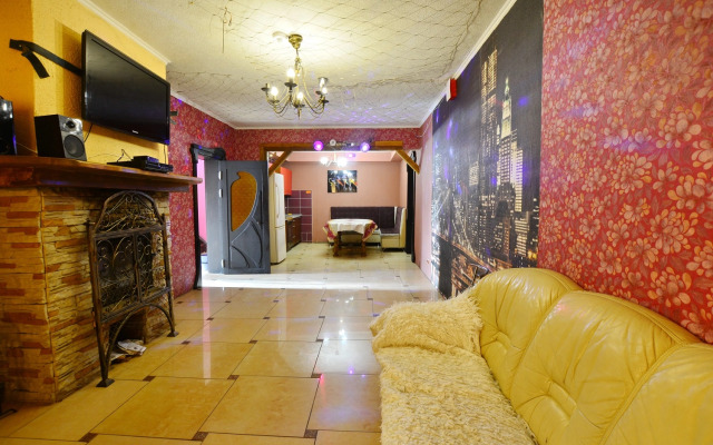 Pod Lipoy Private House