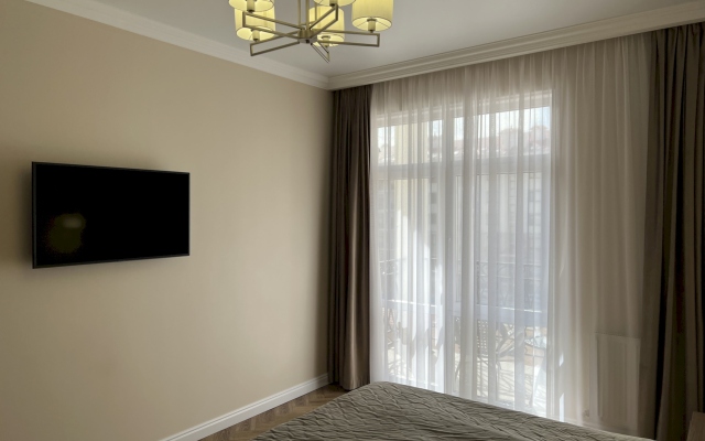 Апартаменты 232 Однокомнатные Мира 44лит4