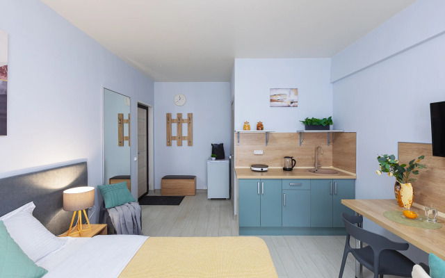 Апартаменты Студия Светлый Дом