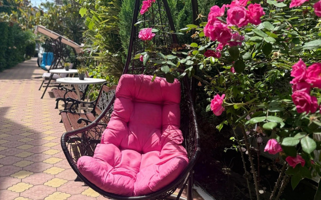 L' Etual Guest House
