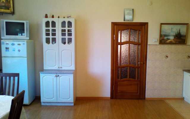 Uyutnyij Guest House