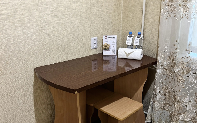 Bukhar Zhirau 35 V Tsentre Goroda Flat