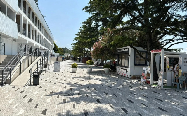 Квартира с бассейном на территории МореСолнцеАпарт 4