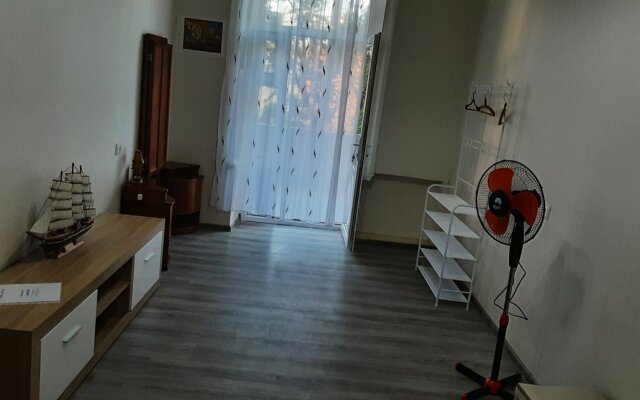 Апартаменты Уютная Квартира в Центре Тбилиси