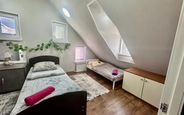 Na Pereulke 1-Y Postovoy 6 Private house