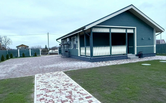 Частный дом уютный в ceле Кибoл