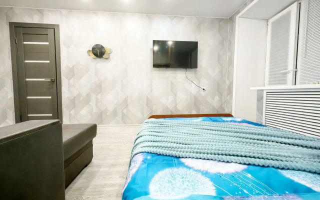 Апартаменты LikeHome на Чехова 18