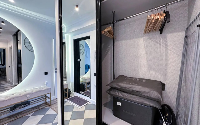 Квартира Эксклюзивная евро трешка премиум  касса Top Rooms