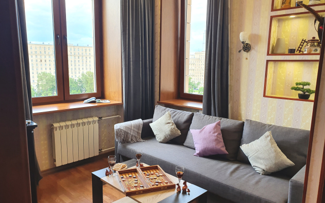 U Triumfalnoj Arki I Parka Pobedyi Apartments
