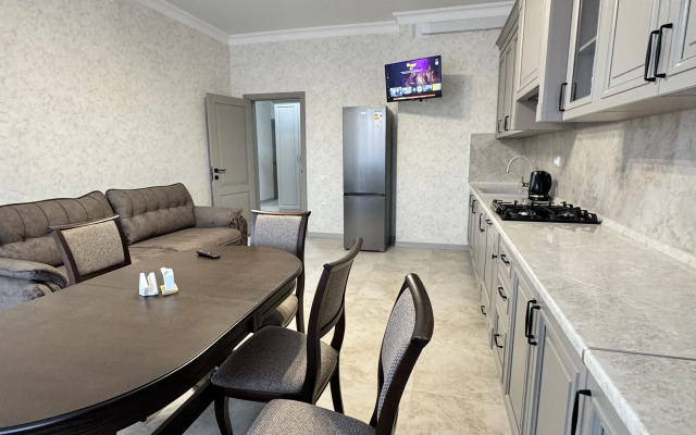 Dvukhkomnatnaya v Tsentre u Parka Flat